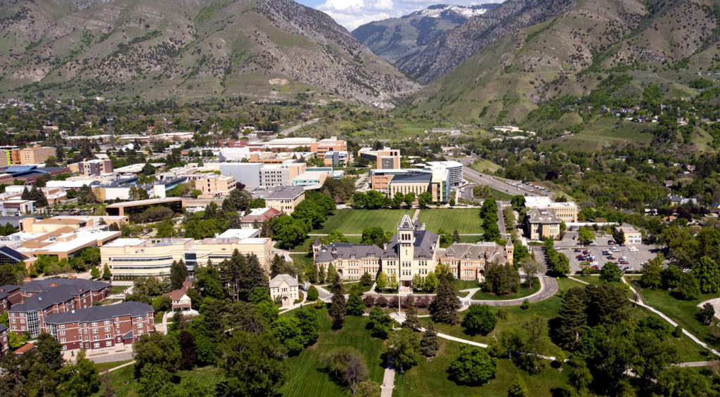 EDU AOC 30BestOnlineCollegesforVisuallyImpairedStudents UtahStateUniversity